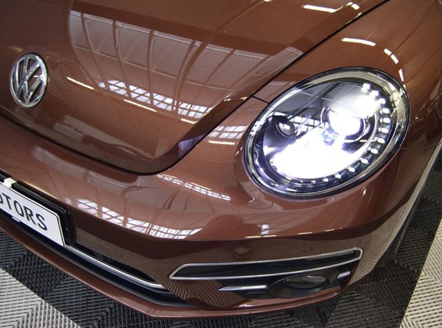 VOLKSWAGEN Maggiolino usata, con Volante in pelle
