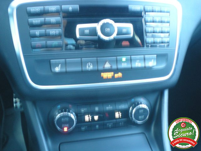 MERCEDES-BENZ GLA 220 usata 22