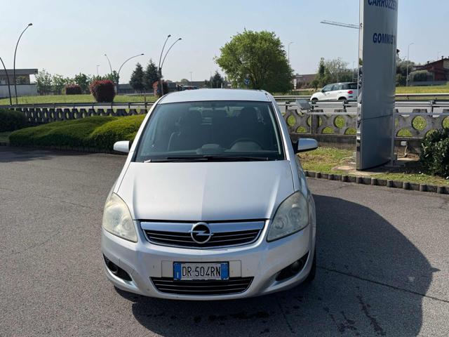 OPEL Zafira usata, con Airbag