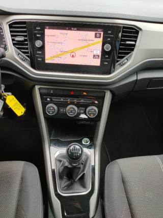 VOLKSWAGEN T-Roc usata, con Cerchi in lega