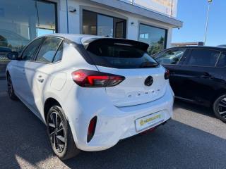 OPEL Corsa usata, con ESP