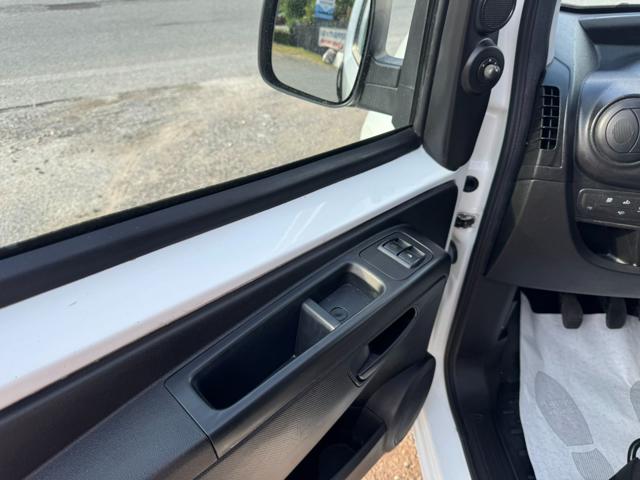 FIAT Fiorino usata, con Volante in pelle