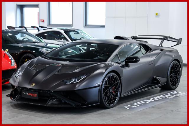 LAMBORGHINI Huracan usata, con Autoradio