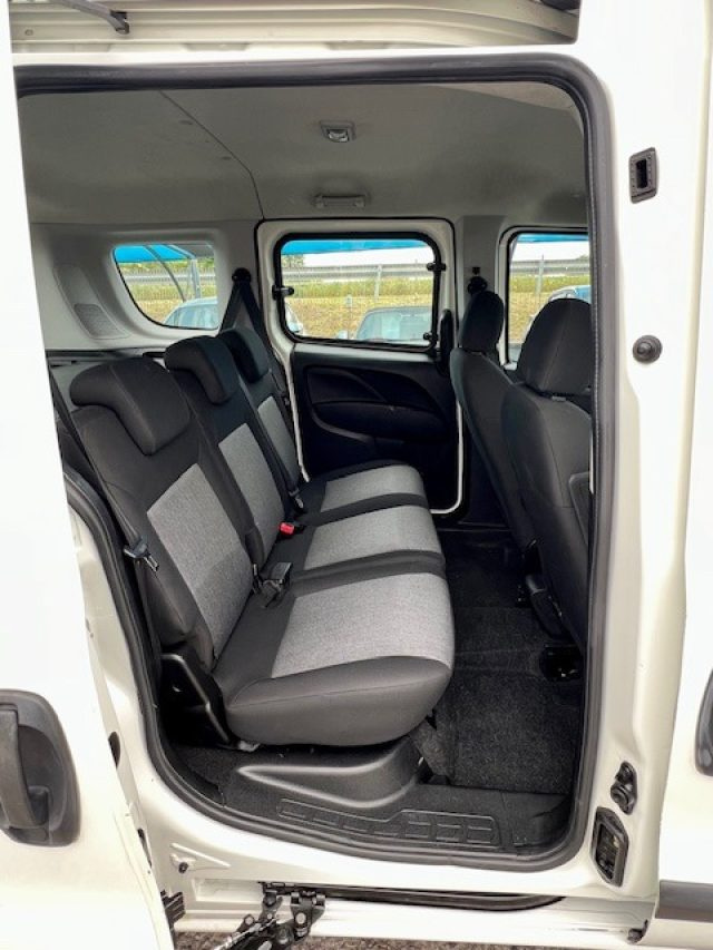 FIAT Doblo usata 11