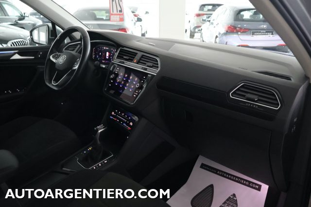 VOLKSWAGEN Tiguan usata, con Sensore di luce