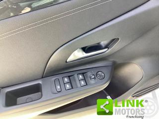 OPEL Corsa usata, con Bluetooth