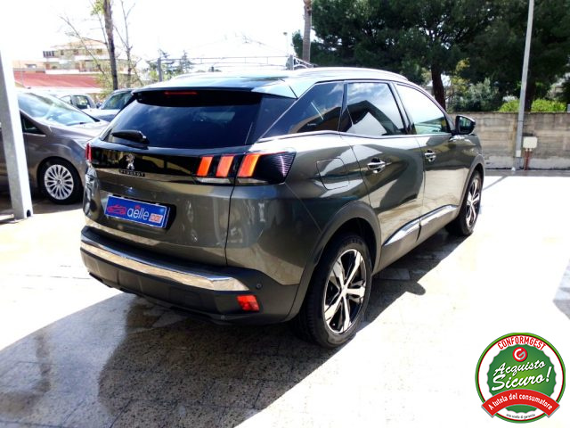 PEUGEOT 3008 usata, con Boardcomputer