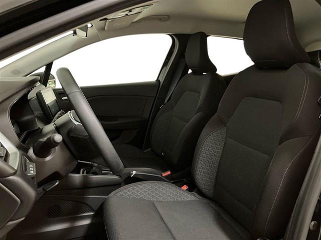 RENAULT Clio usata, con Sensori di parcheggio posteriori