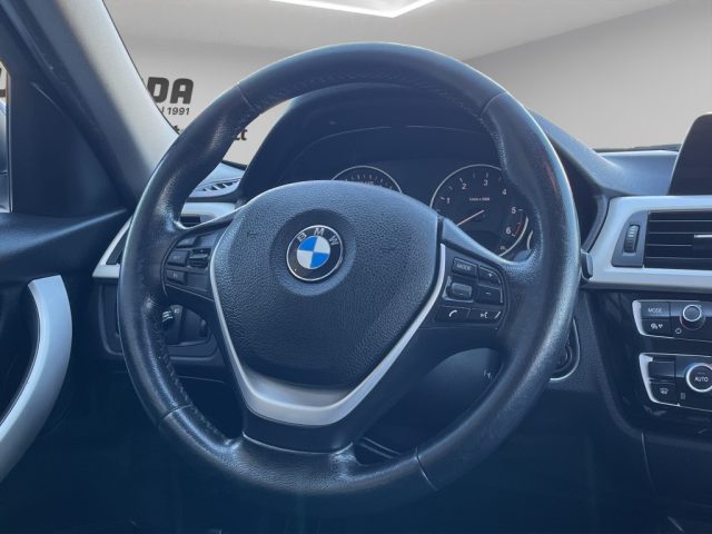 BMW 318 usata, con Fendinebbia