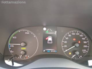 TOYOTA Yaris usata, con Touch screen