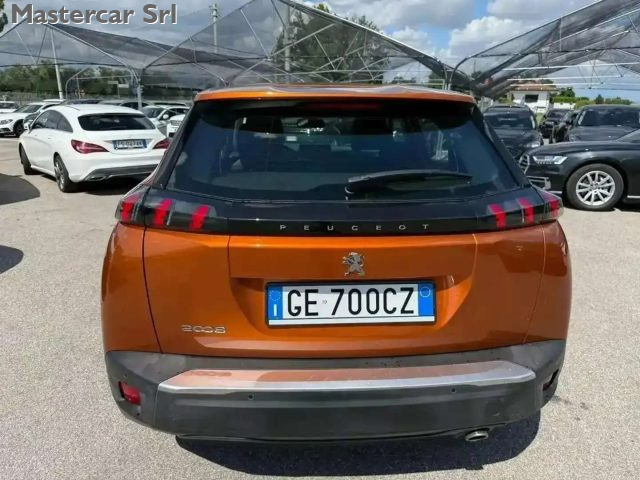 PEUGEOT 2008 usata, con Boardcomputer
