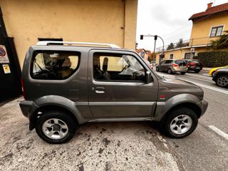SUZUKI Jimny usata, con Autoradio
