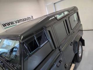 LAND ROVER Defender usata 23