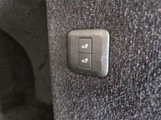 LAND ROVER Range Rover Sport usata, con Interni in pelle