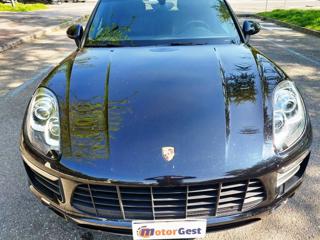 PORSCHE Macan usata, con USB