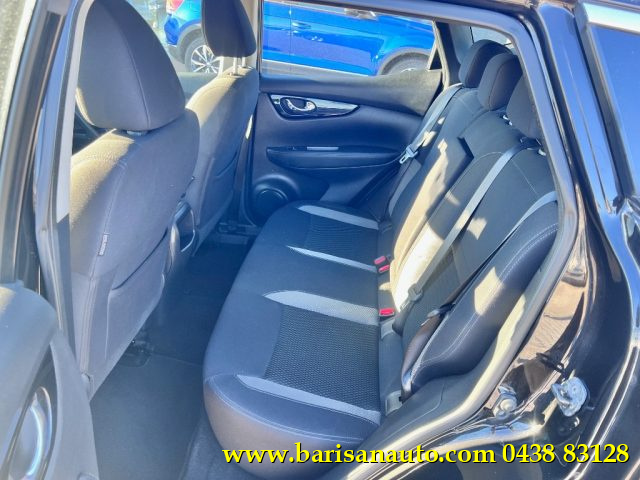 NISSAN Qashqai usata, con Autoradio