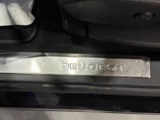 PEUGEOT 3008 usata, con Sistema di navigazione