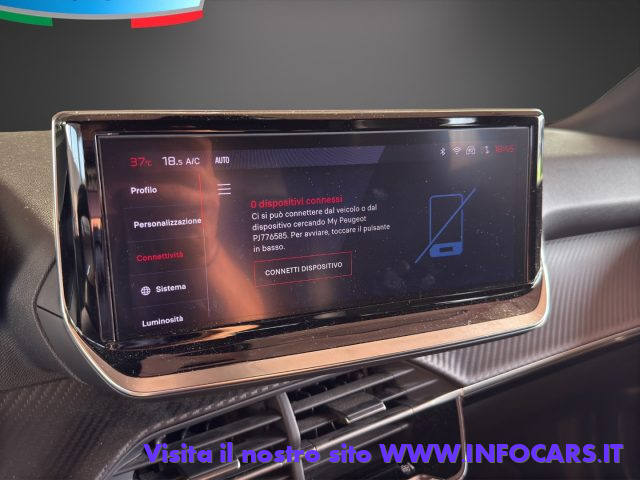 PEUGEOT 2008 usata, con Park Distance Control