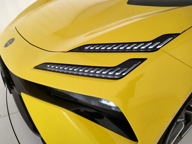 LOTUS Emeya usata, con Touch screen