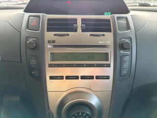 TOYOTA Yaris usata, con Ruotino