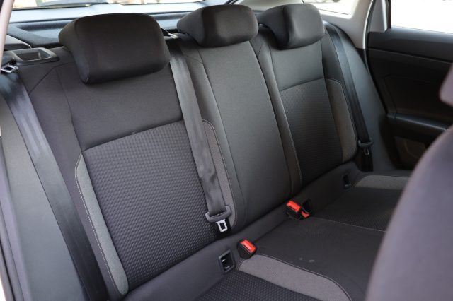 VOLKSWAGEN Taigo usata 120