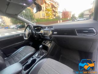 VOLKSWAGEN Touran usata, con Specchietti laterali elettrici