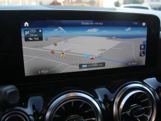 MERCEDES-BENZ GLA 220 usata, con Bracciolo