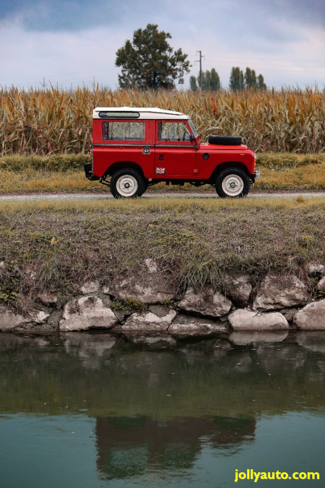 LAND ROVER Defender usata 13