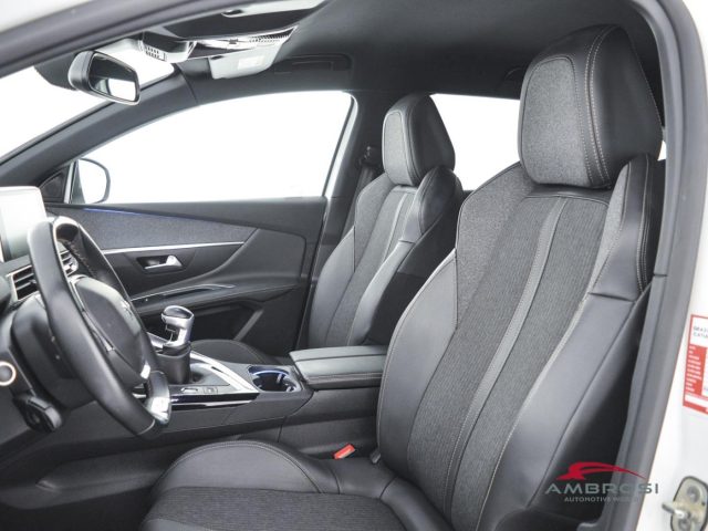 PEUGEOT 3008 usata 8