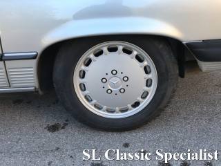 MERCEDES-BENZ SL 560 usata 64