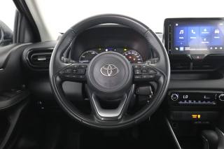 TOYOTA Yaris usata 11