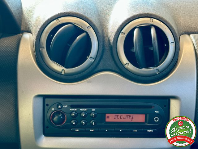 DACIA Sandero usata, con Lettore CD