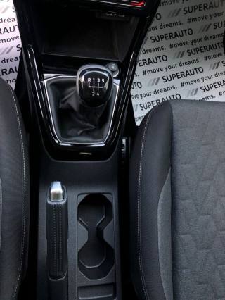 VOLKSWAGEN T-Cross usata, con Autoradio digitale