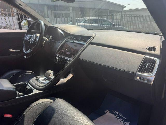 JAGUAR E-Pace usata, con Fendinebbia