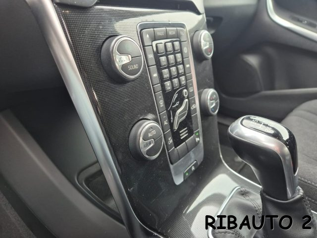 VOLVO V40 usata, con ESP