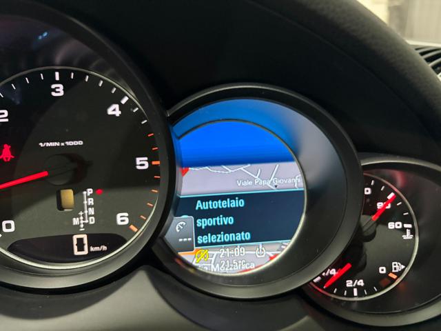 PORSCHE Cayenne usata 27