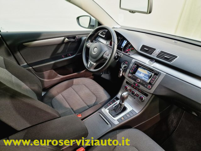 VOLKSWAGEN Passat usata, con ESP