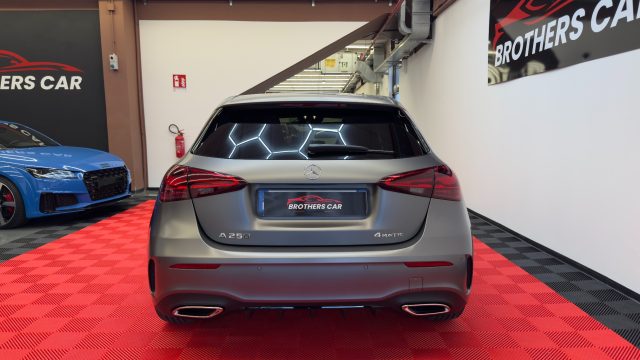 MERCEDES-BENZ A 250 usata, con Boardcomputer