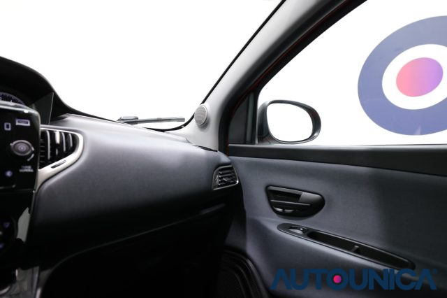 LANCIA Ypsilon usata, con Sensore di luce