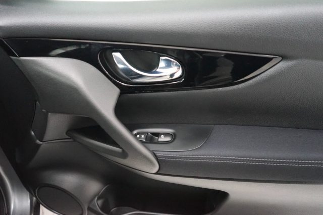 NISSAN Qashqai usata 34