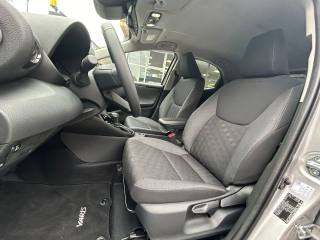TOYOTA Yaris usata, con Volante in pelle