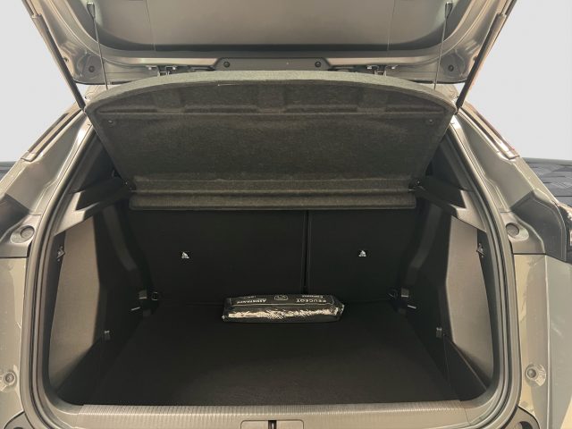 PEUGEOT 2008 usata 11