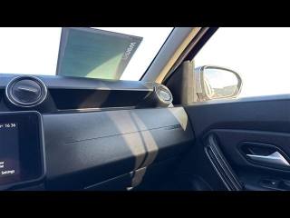 DACIA Duster usata 13