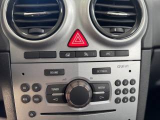 OPEL Corsa usata, con Isofix