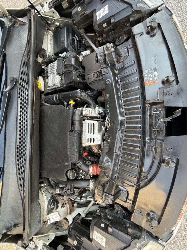 OPEL Crossland X usata, con USB