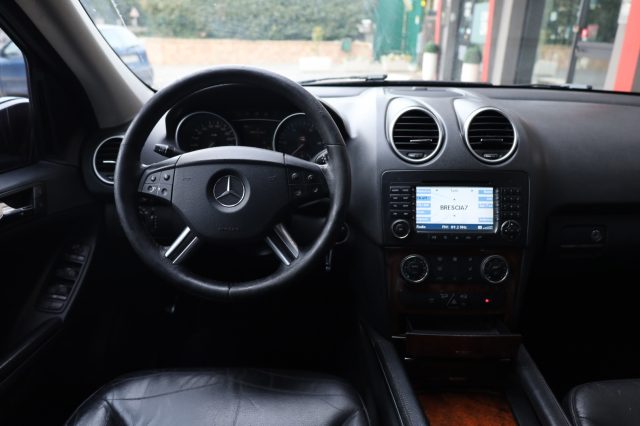 MERCEDES-BENZ ML 280 usata, con Park Distance Control