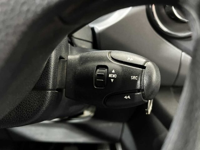 PEUGEOT Partner usata 19