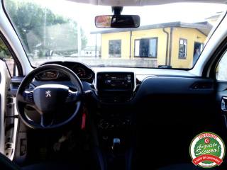 PEUGEOT 208 usata, con Fendinebbia