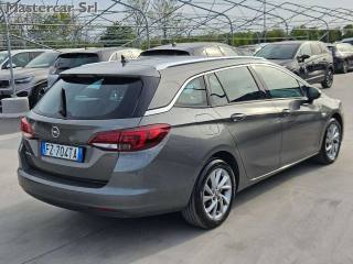 OPEL Astra usata, con Autoradio