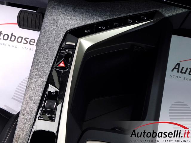PEUGEOT 3008 usata, con Chiusura centralizzata senza chiave